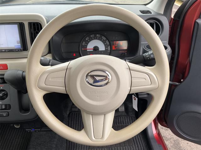 自ら操るハンドル！ドライバーの生命線です。お客様の目で実際にご確認ください。