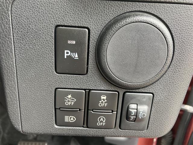 クリアランスソナー付きなので障害物をセンサーで感知し、ドライバーに衝突の危険を知らせてくれます☆