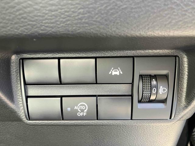 ★アイドリングストップ★信号待ちなどで停車したら、エンジンを自動停止！ガソリンを節約して、とびきりエコな走りを楽しめます！特別な操作は不要です！