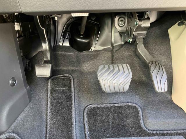 ご覧いただきありがとうございます♪気になったお車がありましたらお気軽にお電話をください♪