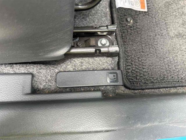 ハスラー Ｘ　ドライブレコーダー　ＥＴＣ　衝突被害軽減システム　オートライト　ＨＩＤ　スマートキー　アイドリングストップ　電動格納ミラー　シートヒーター　ベンチシート　ＣＶＴ　盗難防止システム　ＡＢＳ　ＥＳＣ　ＣＤ（36枚目）