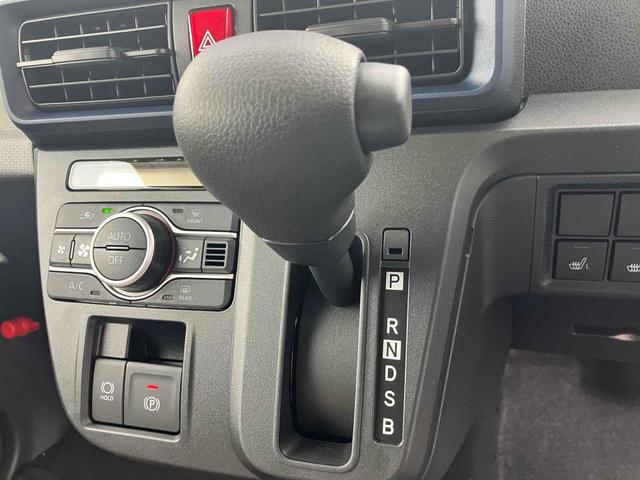 ���i�����ގ��ɕK�����삷�郌�o�[�ł��B����̂��₷�����̂ɂȂ��Ă��܂��B���Ј�x�̊����Ă��������B