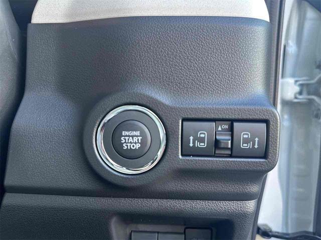 スペーシア ハイブリッドX 両側電動スライドドア クリアランスソナー 衝突被害軽減システム オートライト LEDヘッドランプ スマートキー アイドリングストップ 電動格納ミラー シートヒーター ベンチシート CVT(7枚目)