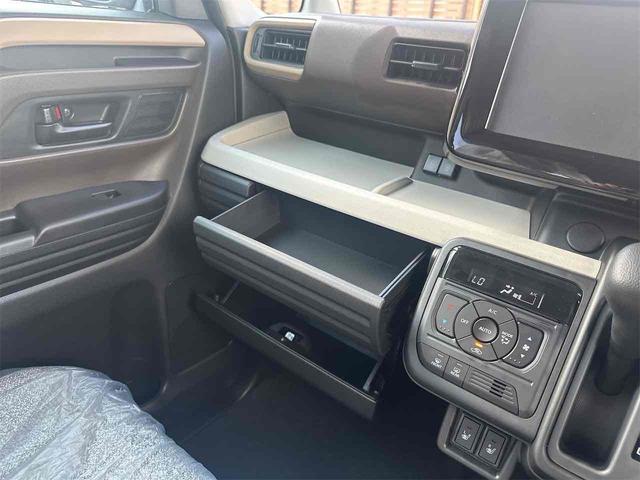 スペーシア ハイブリッドX 両側電動スライドドア クリアランスソナー 衝突被害軽減システム オートライト LEDヘッドランプ スマートキー アイドリングストップ 電動格納ミラー シートヒーター ベンチシート CVT(66枚目)