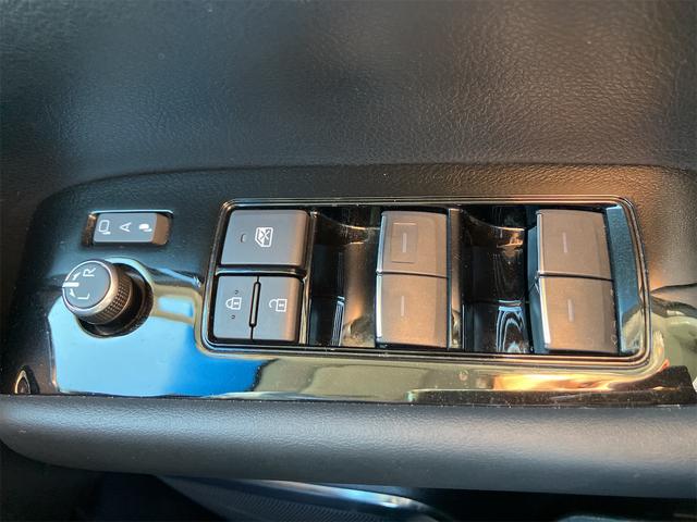 アルファード ２．５Ｓ　Ｃパッケージ　ドライブレコーダー　バックカメラ　ＴＶ　クリアランスソナー　オートクルーズコントロール　レーンアシスト　衝突被害軽減システム　両側電動スライドドア　オートマチックハイビーム　オートライト（30枚目）