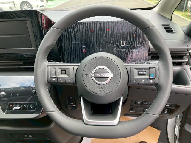 セレナ ｅ－パワー　ＸＶ　全周囲カメラ　クリアランスソナー　オートクルーズコントロール　レーンアシスト　衝突被害軽減システム　両側電動スライドドア　オートマチックハイビーム　オートライト　ＬＥＤヘッドランプ　スマートキー（9枚目）