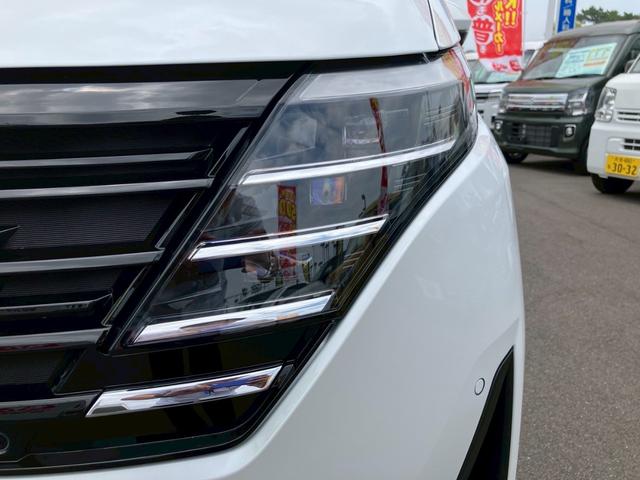 セレナ ｅ－パワー　ＸＶ　全周囲カメラ　クリアランスソナー　オートクルーズコントロール　レーンアシスト　衝突被害軽減システム　両側電動スライドドア　オートマチックハイビーム　オートライト　ＬＥＤヘッドランプ　スマートキー（17枚目）