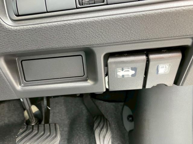 セレナ ｅ－パワー　ＸＶ　全周囲カメラ　クリアランスソナー　オートクルーズコントロール　レーンアシスト　衝突被害軽減システム　両側電動スライドドア　オートマチックハイビーム　オートライト　ＬＥＤヘッドランプ　スマートキー（59枚目）