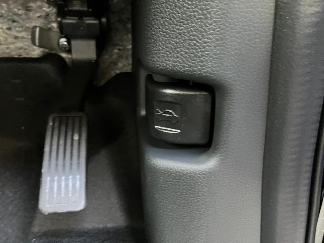 N-BOX ベースグレード 両側スライド・片側電動 クリアランスソナー オートクルーズコントロール レーンアシスト 衝突被害軽減システム オートライト LEDヘッドランプ スマートキー アイドリングストップ 電動格納ミラー(49枚目)