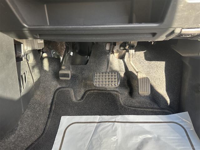 ムーヴキャンバス 　両側電動スライドドア　ナビ　衝突被害軽減システム　オートマチックハイビーム　オートライト　スマートキー　アイドリングストップ　電動格納ミラー　ベンチシート　ＣＶＴ　ＥＳＣ　ＣＤ　Ｂｌｕｅｔｏｏｔｈ（38枚目）