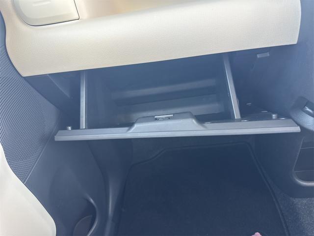 ムーヴキャンバス 　両側電動スライドドア　ナビ　衝突被害軽減システム　オートマチックハイビーム　オートライト　スマートキー　アイドリングストップ　電動格納ミラー　ベンチシート　ＣＶＴ　ＥＳＣ　ＣＤ　Ｂｌｕｅｔｏｏｔｈ（51枚目）