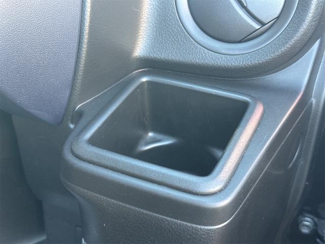 すぐにご来店頂けない場合や遠方にお住まいの方、車両状態の詳細が知りたい方はお気軽にご連絡下さい♪