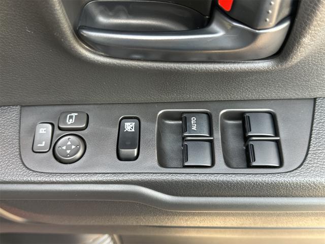 ハスラー クリアランスソナー オートクルーズコントロール レーンアシスト 衝突被害軽減システム オートライト スマートキー アイドリングストップ 電動格納ミラー シートヒーター CVT ESC エアコン(11枚目)