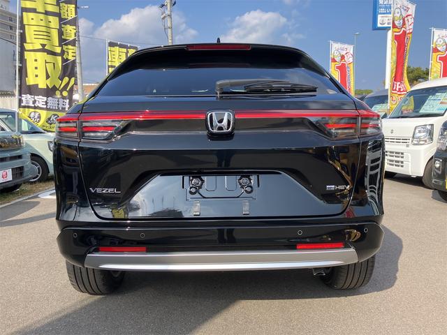 ヴェゼル ｅ：ＨＥＶ　Ｚ　バックカメラ　クリアランスソナー　アダプティブクルーズコントロール　レーンアシスト　オートライト　アルミホイール　スマートキー　電動格納ミラー　シートヒーター　ＣＶＴ　ＵＳＢ　ＥＳＣ　エアコン（16枚目）