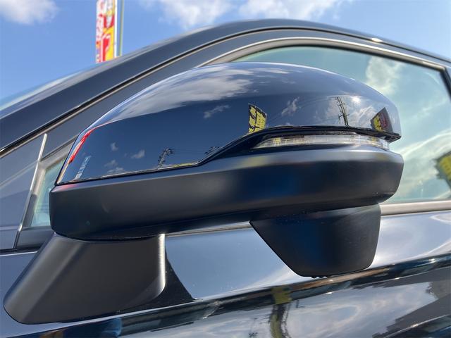 ヴェゼル ｅ：ＨＥＶ　Ｚ　バックカメラ　クリアランスソナー　アダプティブクルーズコントロール　レーンアシスト　オートライト　アルミホイール　スマートキー　電動格納ミラー　シートヒーター　ＣＶＴ　ＵＳＢ　ＥＳＣ　エアコン（30枚目）