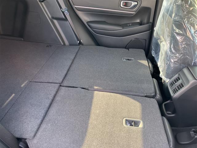 ヴェゼル ｅ：ＨＥＶ　Ｚ　バックカメラ　クリアランスソナー　アダプティブクルーズコントロール　レーンアシスト　オートライト　アルミホイール　スマートキー　電動格納ミラー　シートヒーター　ＣＶＴ　ＵＳＢ　ＥＳＣ　エアコン（39枚目）