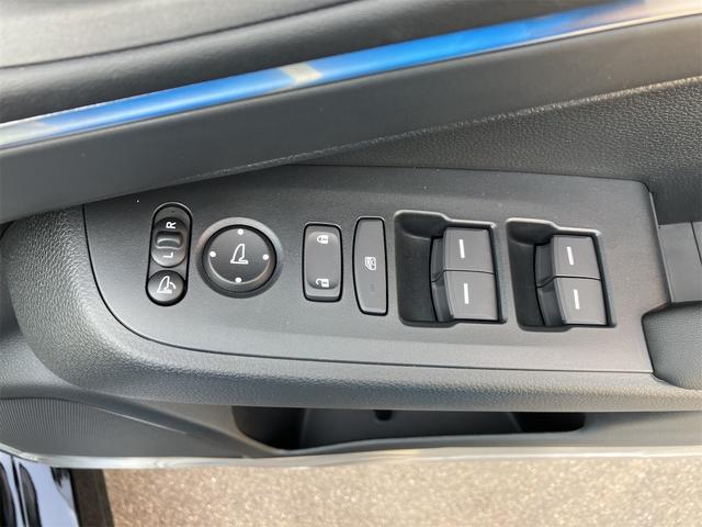 ヴェゼル ｅ：ＨＥＶ　Ｚ　バックカメラ　クリアランスソナー　アダプティブクルーズコントロール　レーンアシスト　オートライト　アルミホイール　スマートキー　電動格納ミラー　シートヒーター　ＣＶＴ　ＵＳＢ　ＥＳＣ　エアコン（50枚目）