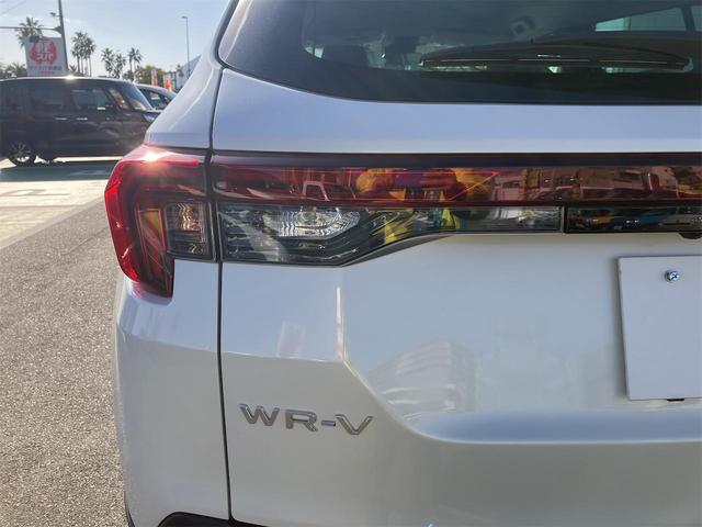 WR-V Z バックカメラ クリアランスソナー オートクルーズコントロール レーンアシスト 衝突被害軽減システム オートライト LEDヘッドランプ アルミホイール スマートキー 電動格納ミラー CVT(40枚目)