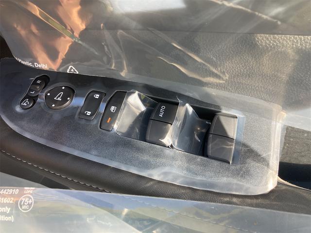 WR-V Z バックカメラ クリアランスソナー オートクルーズコントロール レーンアシスト 衝突被害軽減システム オートライト LEDヘッドランプ アルミホイール スマートキー 電動格納ミラー CVT(46枚目)