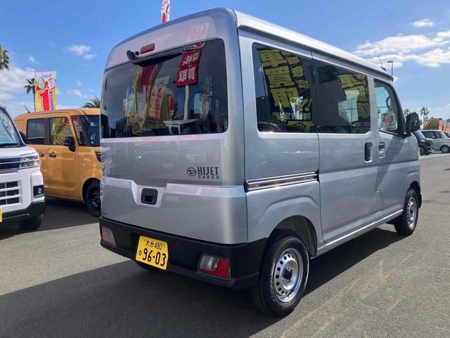 ハイゼットカーゴ ＤＸ　ＣＶＴ　衝突被害軽減システム　クリアランスソナー　両側スライドドア　キーレスエントリー　アイドリングストップ　オートライト　ＥＳＣ　エアコン　パワーステアリング　パワーウィンドウ（19枚目）