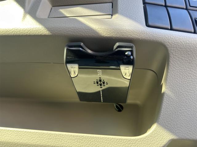 スペーシア ETC 両側スライドドア ナビ TV スマートキー アイドリングストップ 電動格納ミラー ベンチシート CVT CD DVD再生 アルミホイール エアコン パワーウィンドウ 運転席エアバッグ(4枚目)