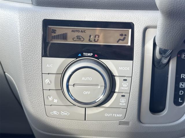 スペーシア ETC 両側スライドドア ナビ TV スマートキー アイドリングストップ 電動格納ミラー ベンチシート CVT CD DVD再生 アルミホイール エアコン パワーウィンドウ 運転席エアバッグ(7枚目)