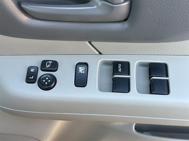 スペーシア ETC 両側スライドドア ナビ TV スマートキー アイドリングストップ 電動格納ミラー ベンチシート CVT CD DVD再生 アルミホイール エアコン パワーウィンドウ 運転席エアバッグ(11枚目)