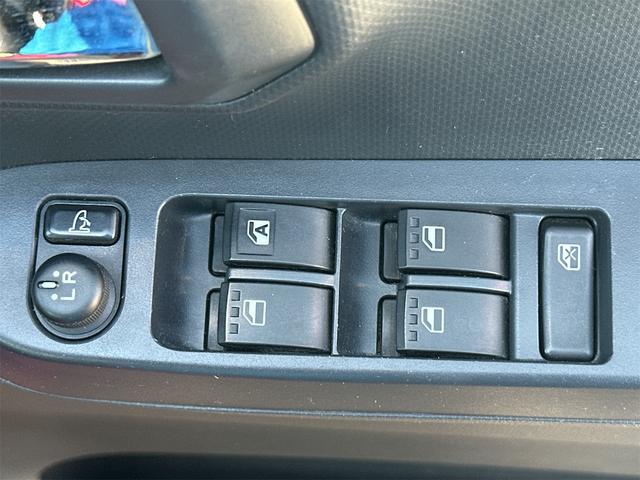 ミライース X SAIII クリアランスソナー 衝突被害軽減システム オートマチックハイビーム LEDヘッドランプ キーレスエントリー アイドリングストップ 電動格納ミラー CVT 盗難防止システム ABS ESC(10枚目)