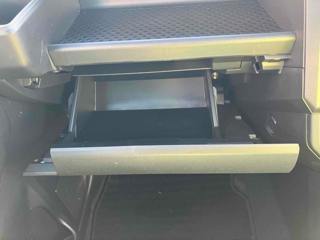 タフト G バックカメラ クリアランスソナー オートクルーズコントロール 衝突被害軽減システム オートライト LEDヘッドランプ ヘッドライトウォッシャー スマートキー アイドリングストップ 電動格納ミラー(24枚目)