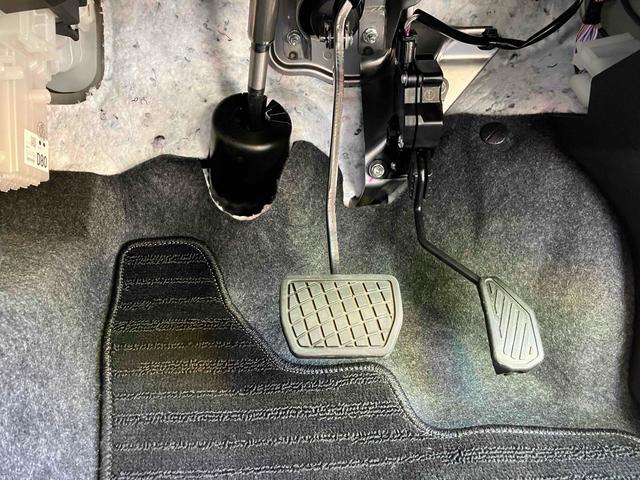 タフト G バックカメラ クリアランスソナー オートクルーズコントロール 衝突被害軽減システム オートライト LEDヘッドランプ ヘッドライトウォッシャー スマートキー アイドリングストップ 電動格納ミラー(26枚目)