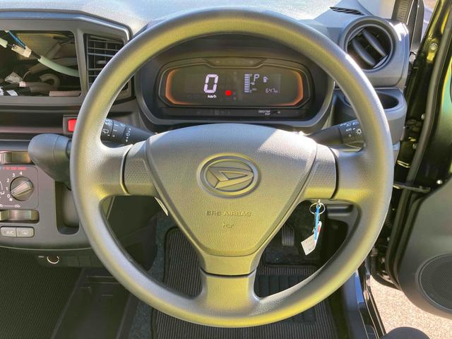 ミライース L SAIII バックカメラ クリアランスソナー 衝突被害軽減システム オートマチックハイビーム オートライト キーレスエントリー アイドリングストップ CVT 盗難防止システム ABS ESC 衝突安全ボディ(3枚目)