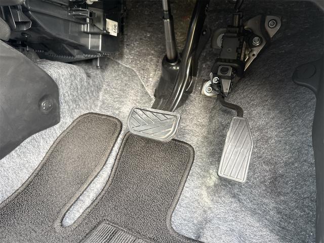 アルト L クリアランスソナー レーンアシスト 衝突被害軽減システム オートライト キーレスエントリー アイドリングストップ 電動格納ミラー シートヒーター CVT 盗難防止システム ABS ESC(42枚目)