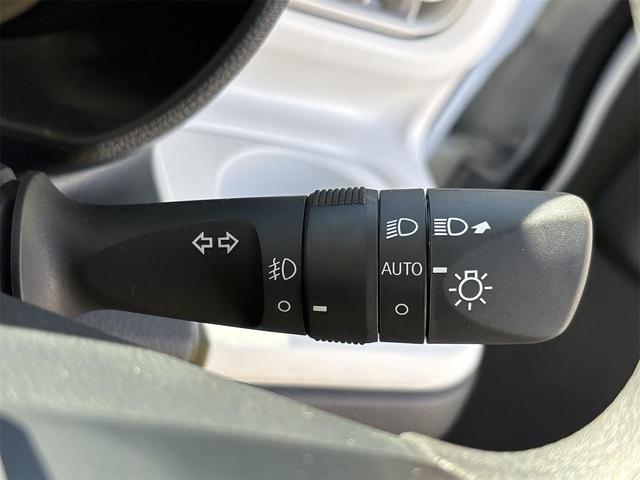 ムーヴキャンバス ストライプスＧ　バックカメラ　両側電動スライドドア　クリアランスソナー　衝突被害軽減システム　ＬＥＤヘッドランプ　スマートキー　アイドリングストップ　電動格納ミラー　シートヒーター　ベンチシート（5枚目）