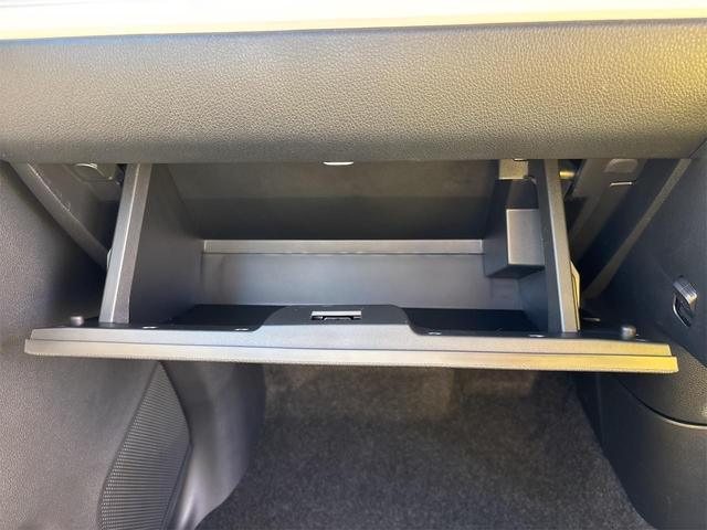 ムーヴキャンバス ストライプスＧ　バックカメラ　両側電動スライドドア　クリアランスソナー　衝突被害軽減システム　ＬＥＤヘッドランプ　スマートキー　アイドリングストップ　電動格納ミラー　シートヒーター　ベンチシート（17枚目）