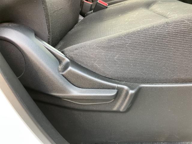 ワゴンR ハイブリッドFX ETC クリアランスソナー レーンアシスト 衝突被害軽減システム オートライト スマートキー アイドリングストップ 電動格納ミラー シートヒーター ベンチシート CVT 盗難防止システム ABS(31枚目)