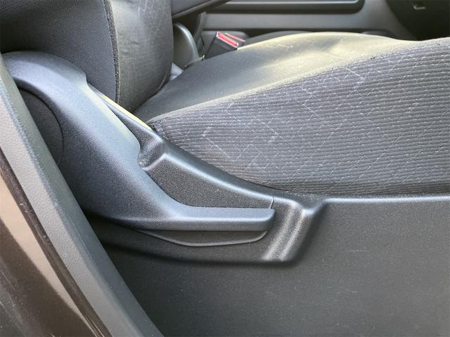 ワゴンR ハイブリッドFX クリアランスソナー レーンアシスト 衝突被害軽減システム オートライト スマートキー アイドリングストップ 電動格納ミラー シートヒーター ベンチシート CVT 盗難防止システム ABS ESC(29枚目)