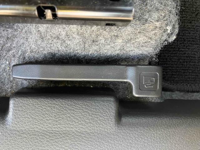 アルト Ｓ　クリアランスソナー　レーンアシスト　衝突被害軽減システム　オートライト　キーレスエントリー　アイドリングストップ　電動格納ミラー　シートヒーター　ＣＶＴ　盗難防止システム　ＡＢＳ　ＥＳＣ　ＣＤ（36枚目）