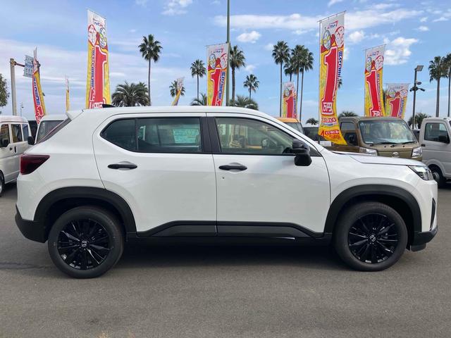 WR-V Z ブラックスタイル バックカメラ クリアランスソナー オートクルーズコントロール レーンアシスト 衝突被害軽減システム オートライト LEDヘッドランプ アルミホイール スマートキー 電動格納ミラー CVT(15枚目)