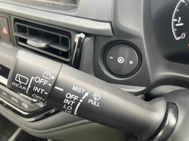 WR-V Z ブラックスタイル バックカメラ クリアランスソナー オートクルーズコントロール レーンアシスト 衝突被害軽減システム オートライト LEDヘッドランプ アルミホイール スマートキー 電動格納ミラー CVT(35枚目)