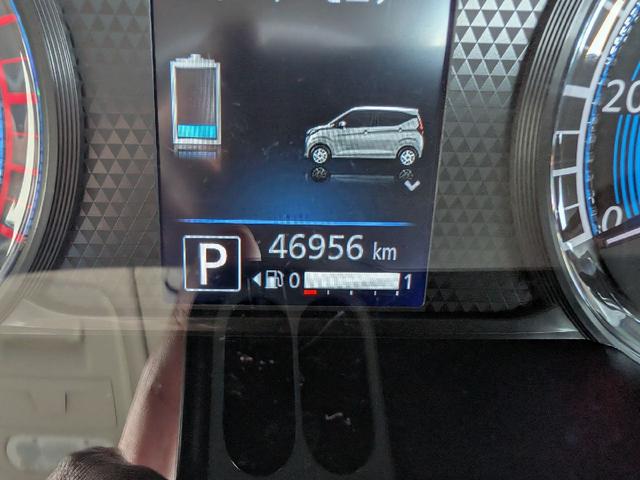 eKワゴン G クリアランスソナー 衝突被害軽減システム スマートキー アイドリングストップ 電動格納ミラー シートヒーター ベンチシート CVT 盗難防止システム ABS ESC 衝突安全ボディ エアコン(38枚目)