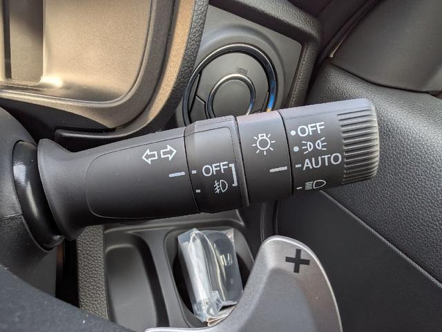 N-ONE プレミアム ツアラー バックカメラ クリアランスソナー オートクルーズコントロール レーンアシスト 衝突被害軽減システム オートライト LEDヘッドランプ スマートキー アイドリングストップ 電動格納ミラー シートヒーター(8枚目)