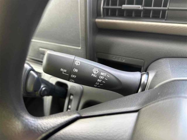 ワゴンＲ ＦＸ　クリアランスソナー　レーンアシスト　衝突被害軽減システム　オートライト　スマートキー　電動格納ミラー　シートヒーター　ベンチシート　ＣＶＴ　盗難防止システム　ＡＢＳ　ＥＳＣ　衝突安全ボディ　エアコン（9枚目）