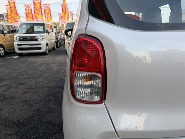 アルト Ｌ　クリアランスソナー　レーンアシスト　衝突被害軽減システム　オートライト　キーレスエントリー　アイドリングストップ　電動格納ミラー　シートヒーター　ＣＶＴ　盗難防止システム　ＡＢＳ　ＥＳＣ（12枚目）