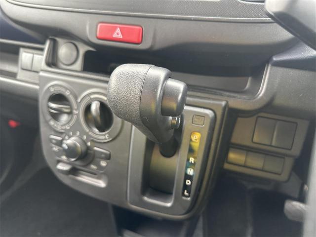 アルト Ｌ　クリアランスソナー　レーンアシスト　衝突被害軽減システム　オートライト　キーレスエントリー　アイドリングストップ　電動格納ミラー　シートヒーター　ＣＶＴ　盗難防止システム　ＡＢＳ　ＥＳＣ（16枚目）