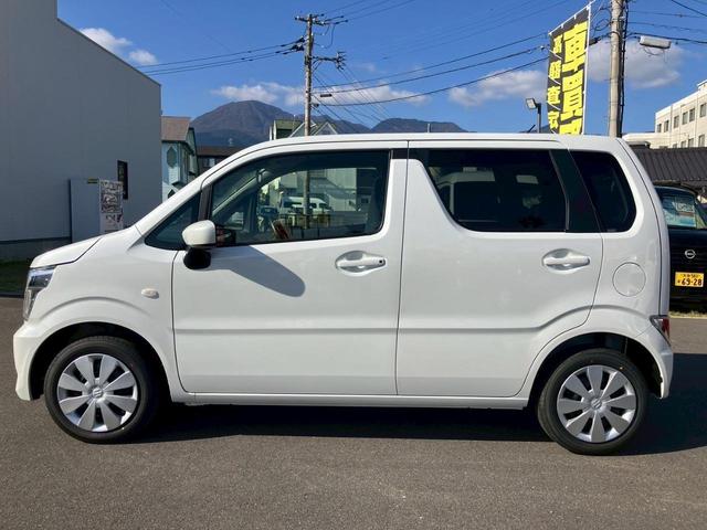 ワゴンＲ ＦＸ　クリアランスソナー　レーンアシスト　衝突被害軽減システム　オートライト　スマートキー　電動格納ミラー　シートヒーター　ベンチシート　ＣＶＴ　盗難防止システム　ＡＢＳ　ＥＳＣ　衝突安全ボディ　エアコン（6枚目）