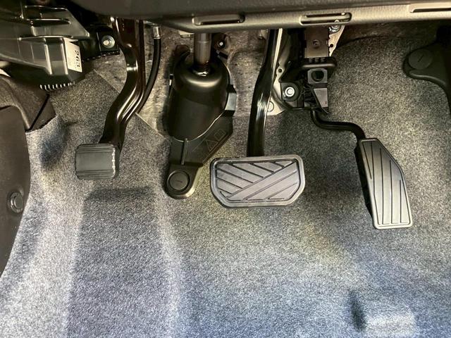 ワゴンＲ ＦＸ　クリアランスソナー　レーンアシスト　衝突被害軽減システム　オートライト　スマートキー　電動格納ミラー　シートヒーター　ベンチシート　ＣＶＴ　盗難防止システム　ＡＢＳ　ＥＳＣ　衝突安全ボディ　エアコン（24枚目）