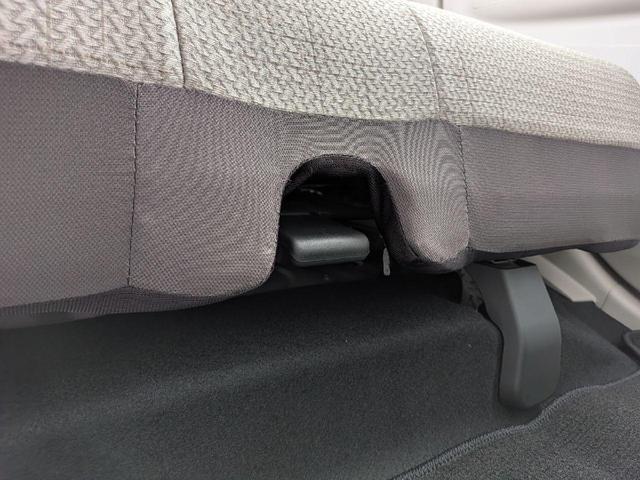 ｅＫワゴン Ｍ　届出済未使用車　バックカメラ　クリアランスソナー　衝突被害軽減システム　キーレスエントリー　アイドリングストップ　電動格納ミラー　シートヒーター　ベンチシート　ＣＶＴ　盗難防止システム　衝突安全ボディ（25枚目）