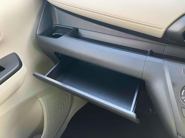 ｅＫワゴン Ｍ　バックカメラ　クリアランスソナー　レーンアシスト　衝突被害軽減システム　オートライト　キーレスエントリー　アイドリングストップ　電動格納ミラー　シートヒーター　ベンチシート　ＣＶＴ　盗難防止システム（10枚目）