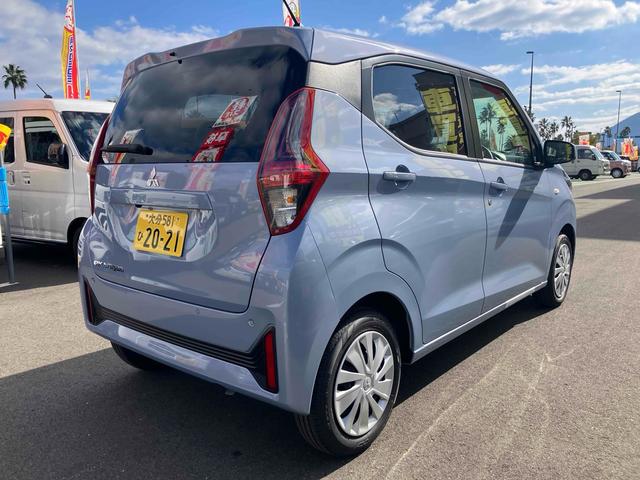 ｅＫワゴン Ｍ　バックカメラ　クリアランスソナー　レーンアシスト　衝突被害軽減システム　オートライト　キーレスエントリー　アイドリングストップ　電動格納ミラー　シートヒーター　ベンチシート　ＣＶＴ　盗難防止システム（16枚目）