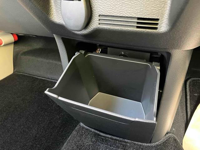 ｅＫワゴン Ｍ　バックカメラ　クリアランスソナー　レーンアシスト　衝突被害軽減システム　オートライト　キーレスエントリー　アイドリングストップ　電動格納ミラー　シートヒーター　ベンチシート　ＣＶＴ　盗難防止システム（30枚目）